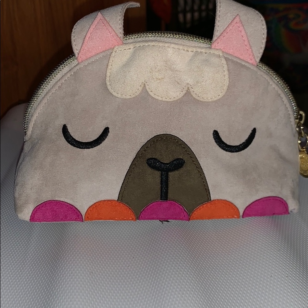 Llama makeup bag from bath and body works